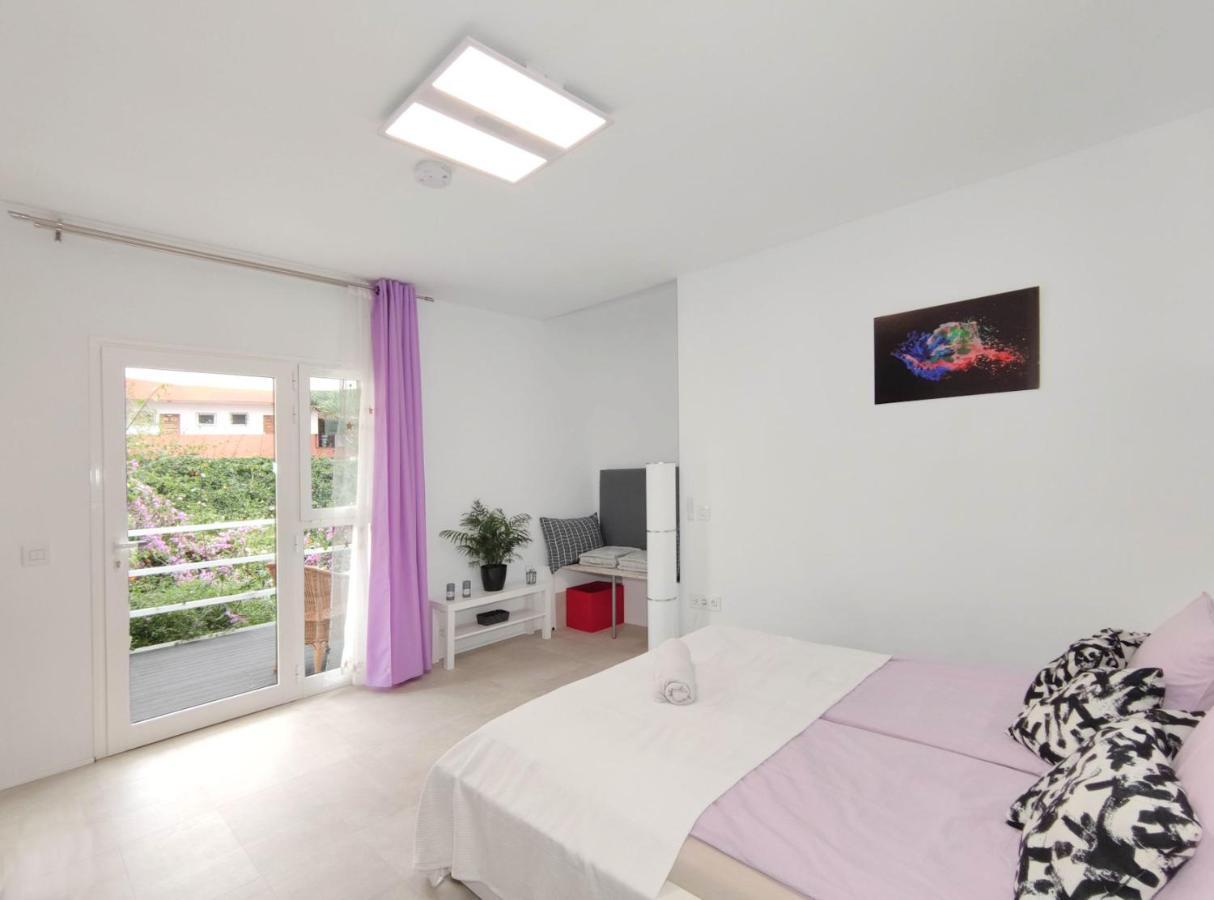 Apartments Fantastico Puerto De La Cruz With Balcony, Terrace, Air Conditioning And Free Parking, Ideal For Couples And Solo Travelers Zewnętrze zdjęcie